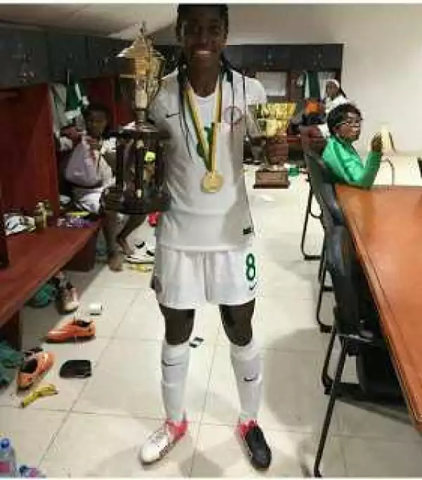 Asisat Oshoala Wins Africa Cup Of Nations Top Scorer, Poses With Her Golden Boot